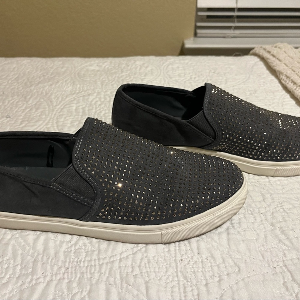 Stylish Black Slip-On Sneakers with Rhinestones